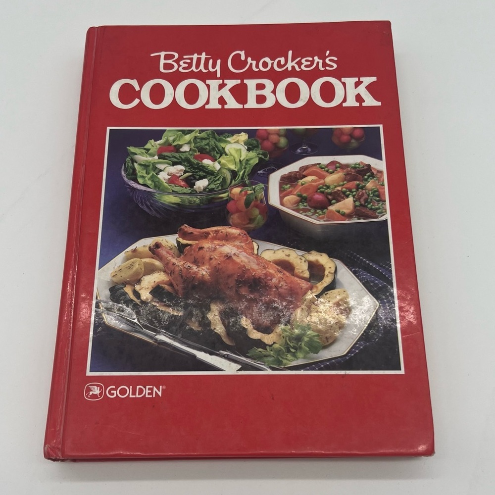 Betty Crocker's Picture Cookbook 1980- Red Cover‎